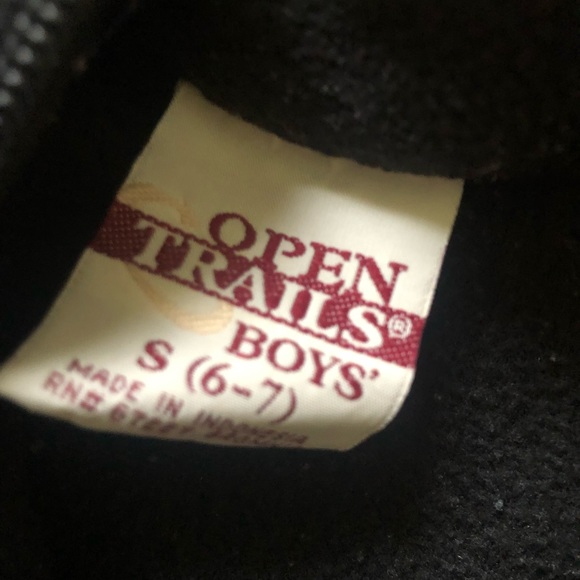 🔴 Open Trails pullover • - Picture 3 of 4